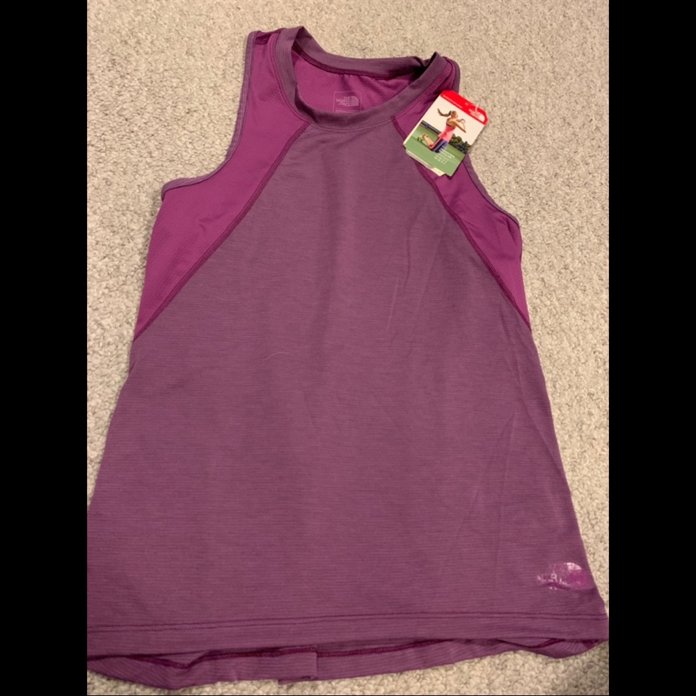 Women’s North Face tank top